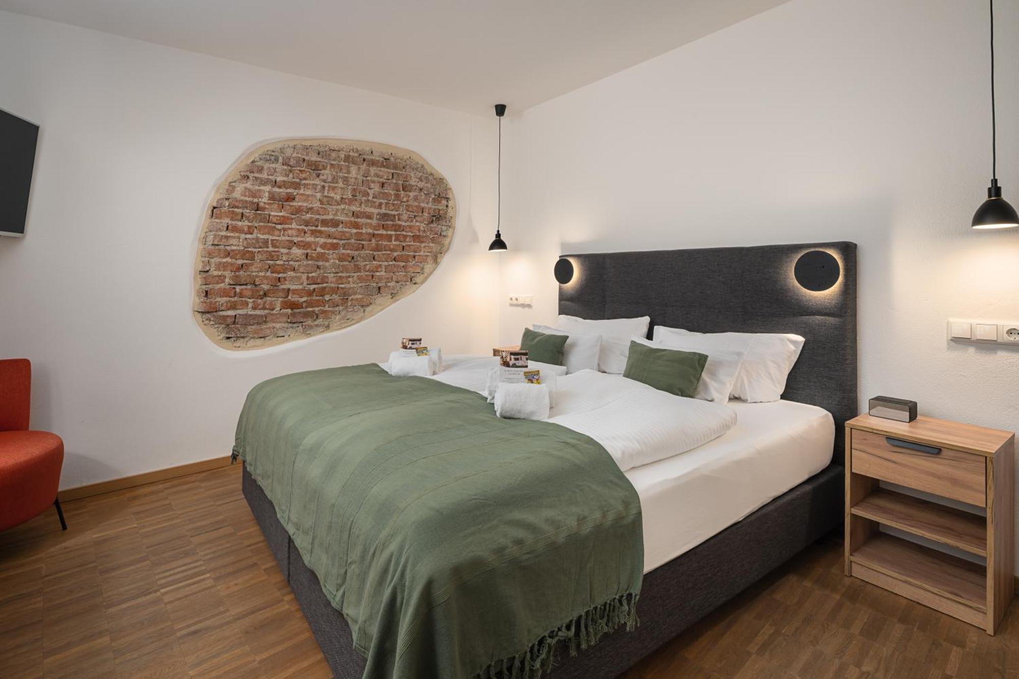 Großes Doppelzimmer