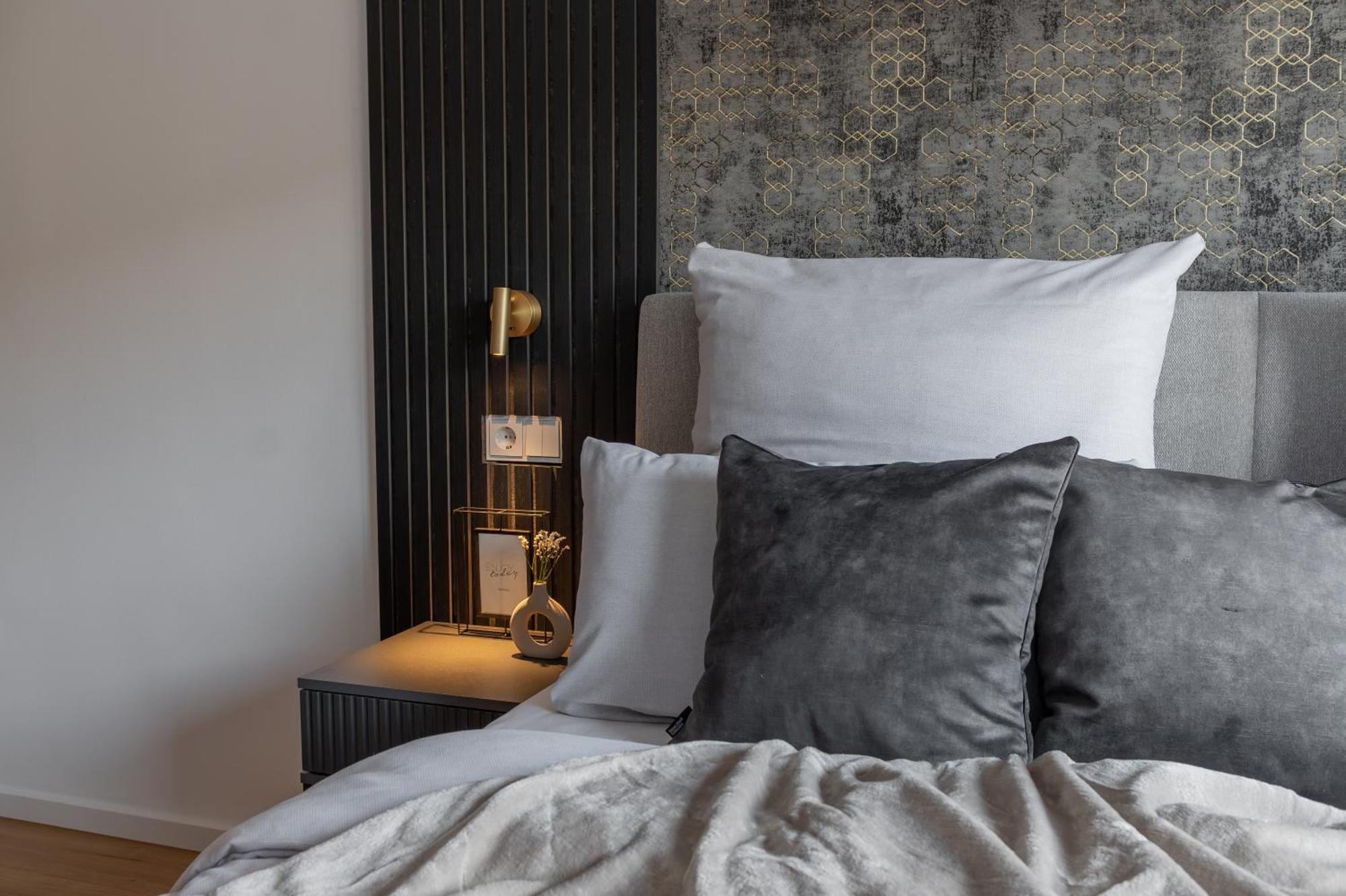 Studio Apartment One Double Bed