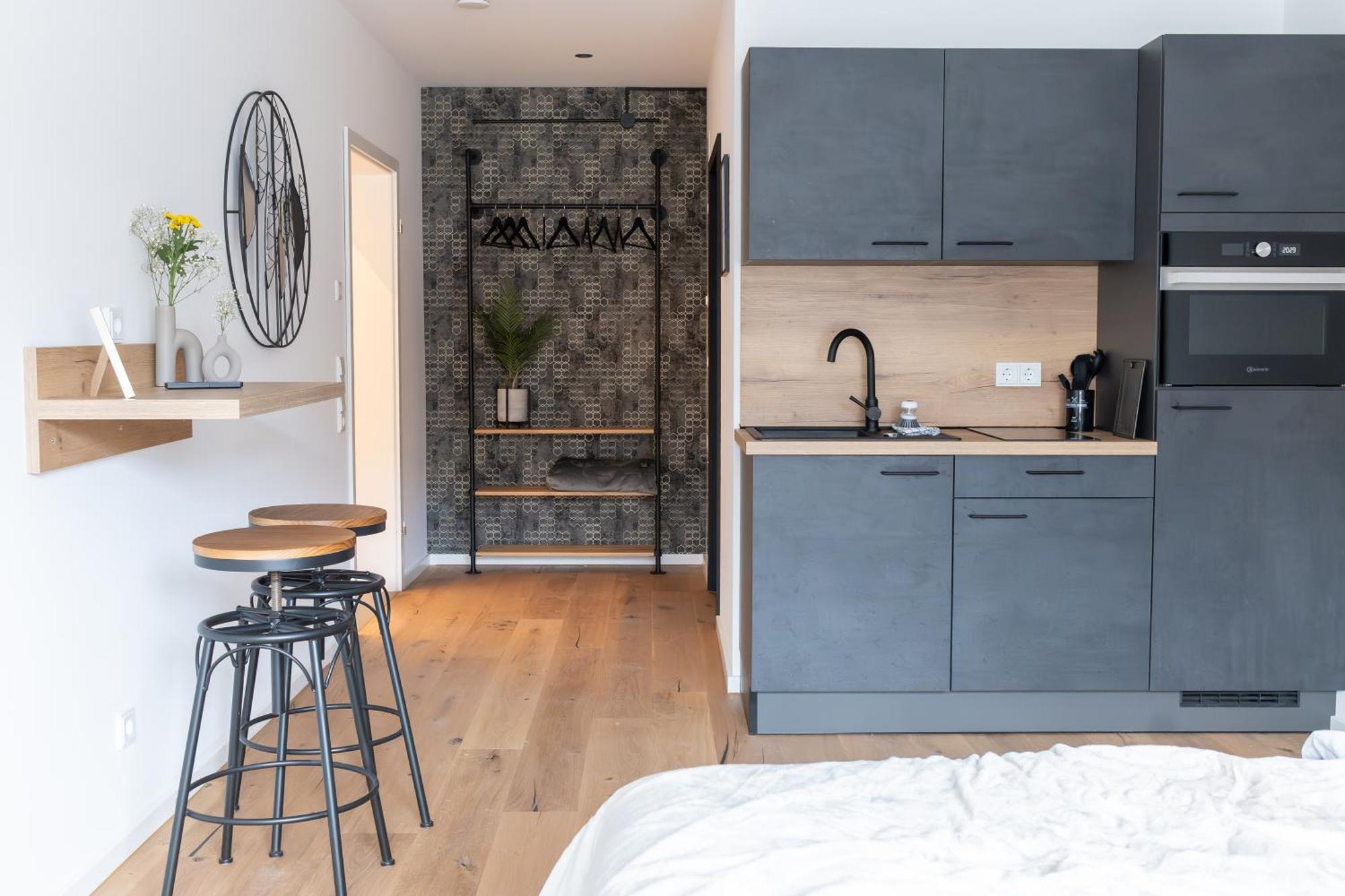 Studio Apartment One Double Bed