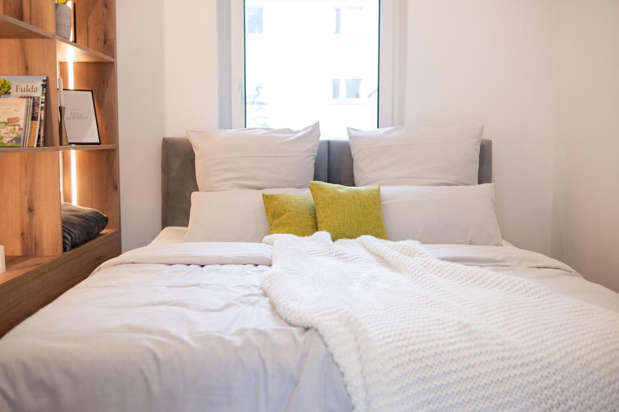 One-Bedroom Deluxe Apartment