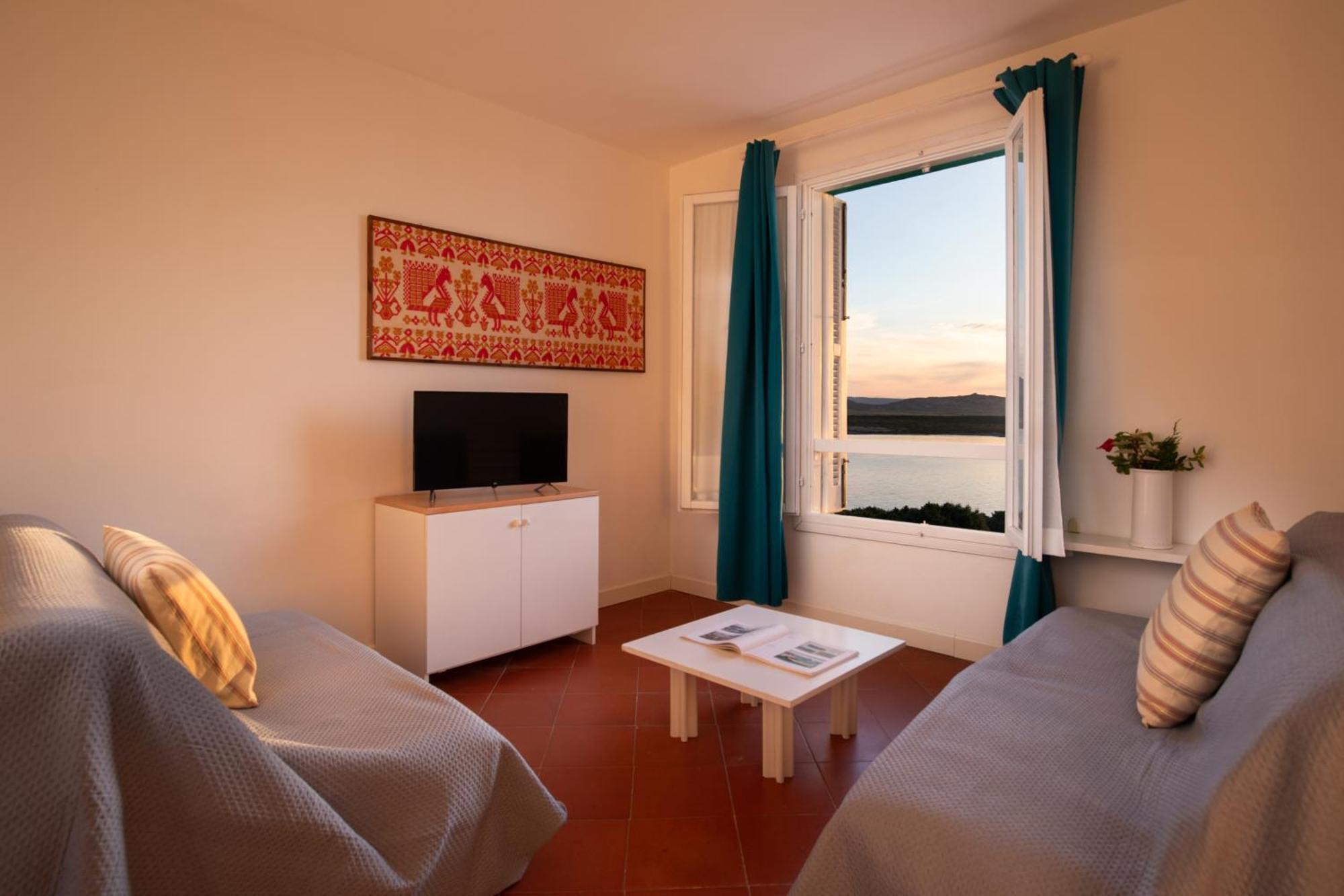 One-Bedroom Apartment Balcony