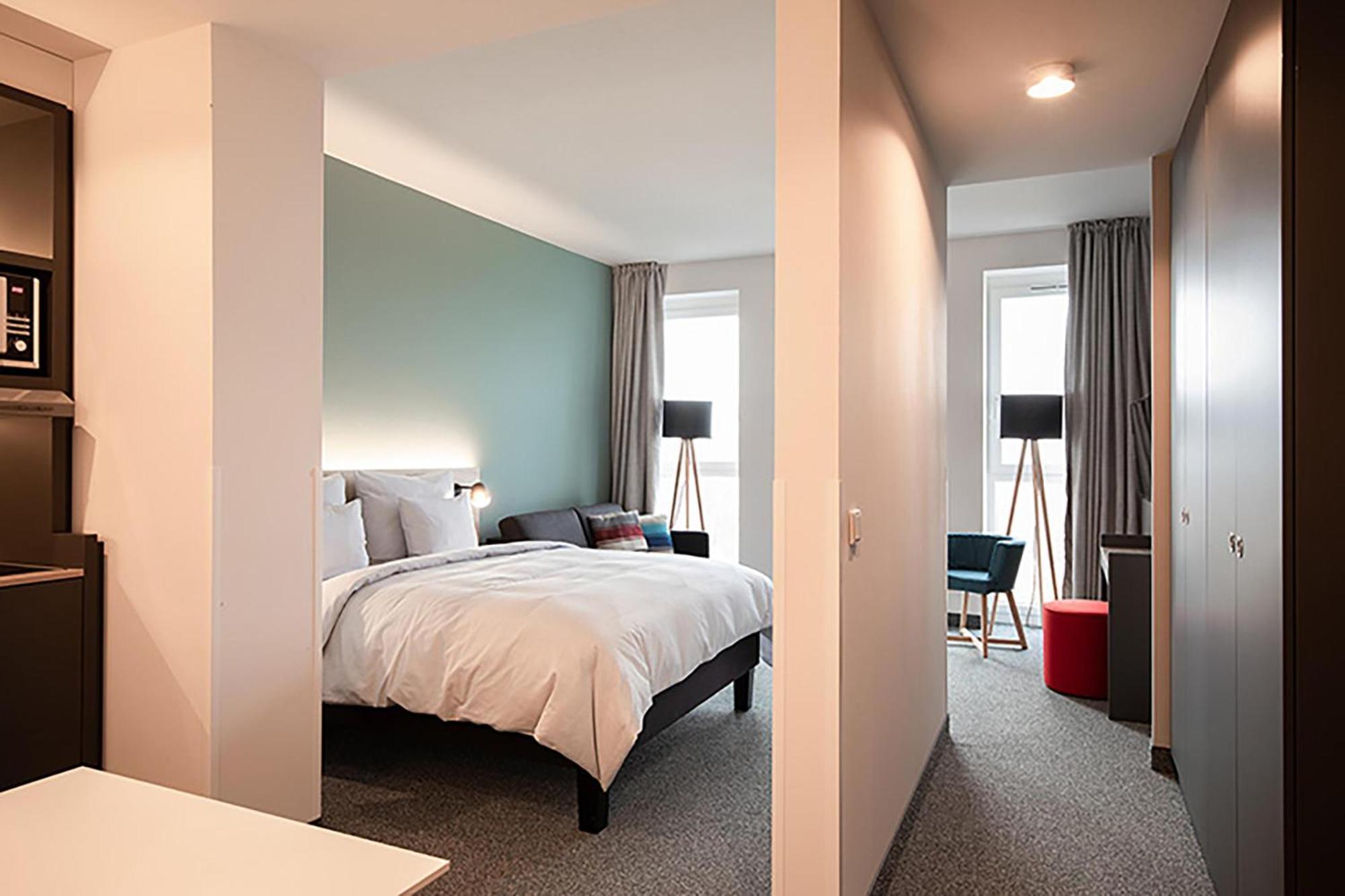 BACHELOR Apartment,1747033702:JPEG