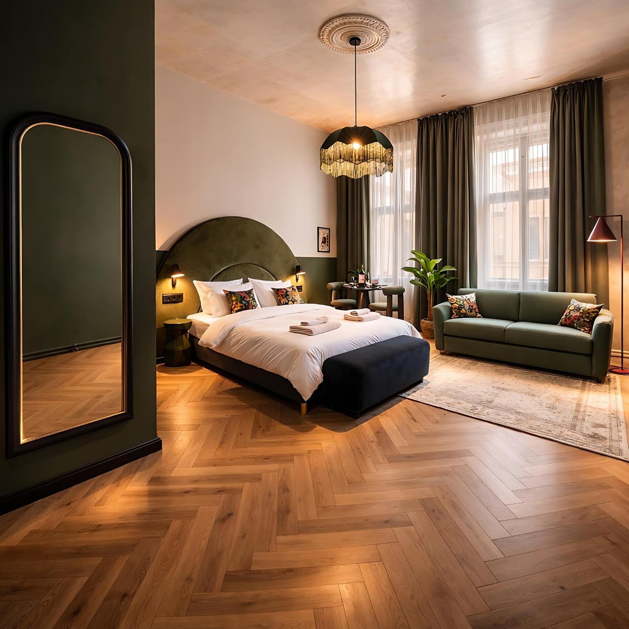 Signature Apartment