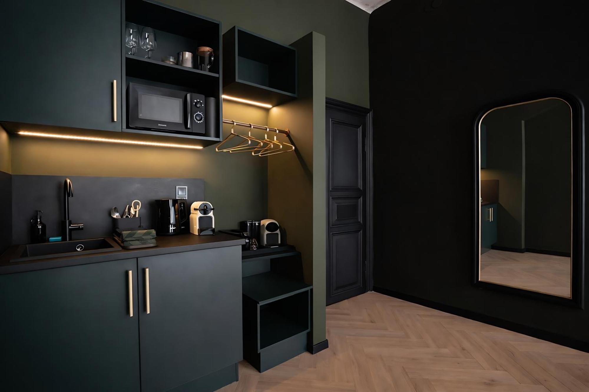 Signature Apartment