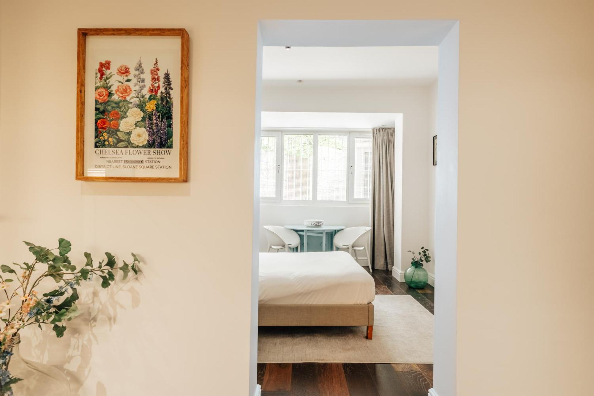 Studio Apartment Lower Ground