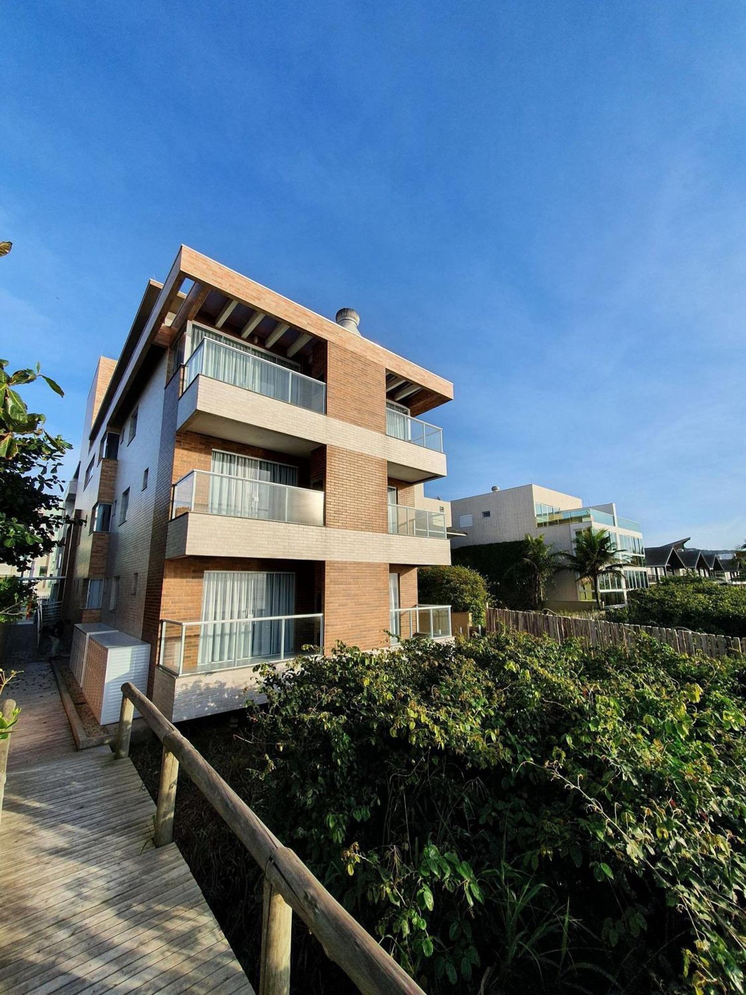 Apartamento com Vista do Mar