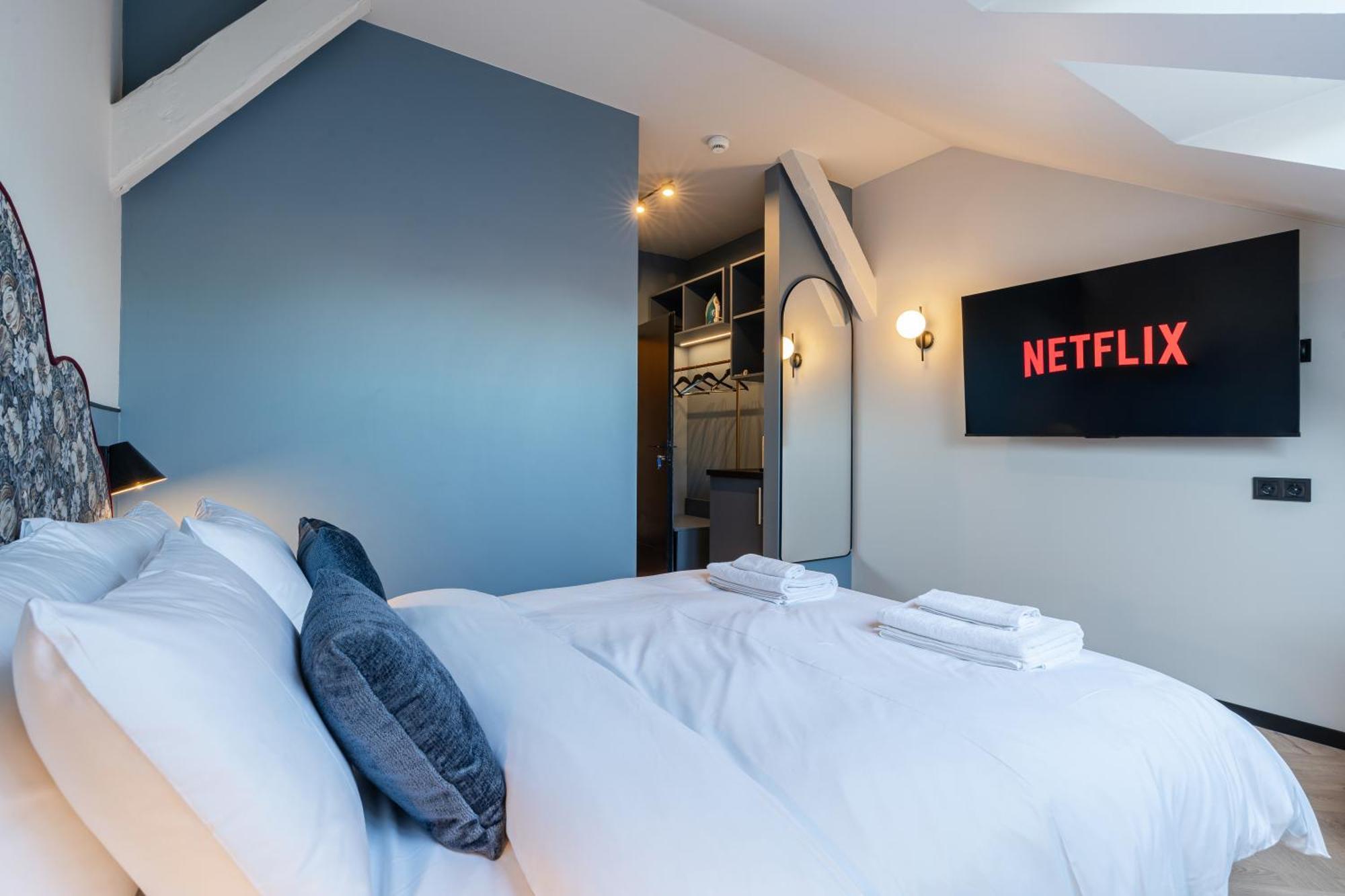 Skyline Room