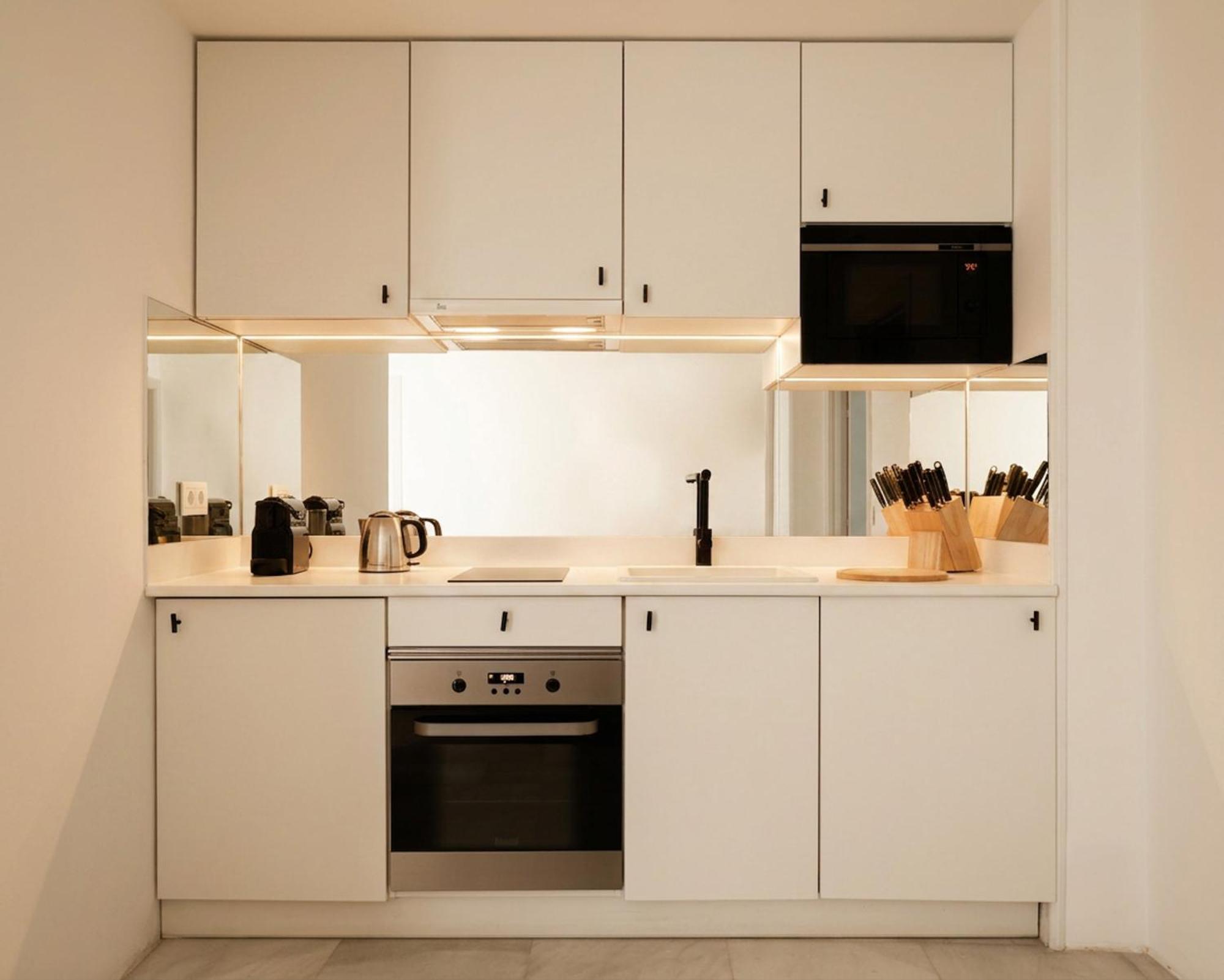 Apartamento com 2 Quartos - Acessível a Cadeiras de Rodas