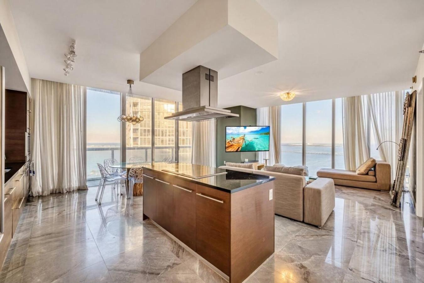 Two-Bedroom Apartment with Balcony and Sea View