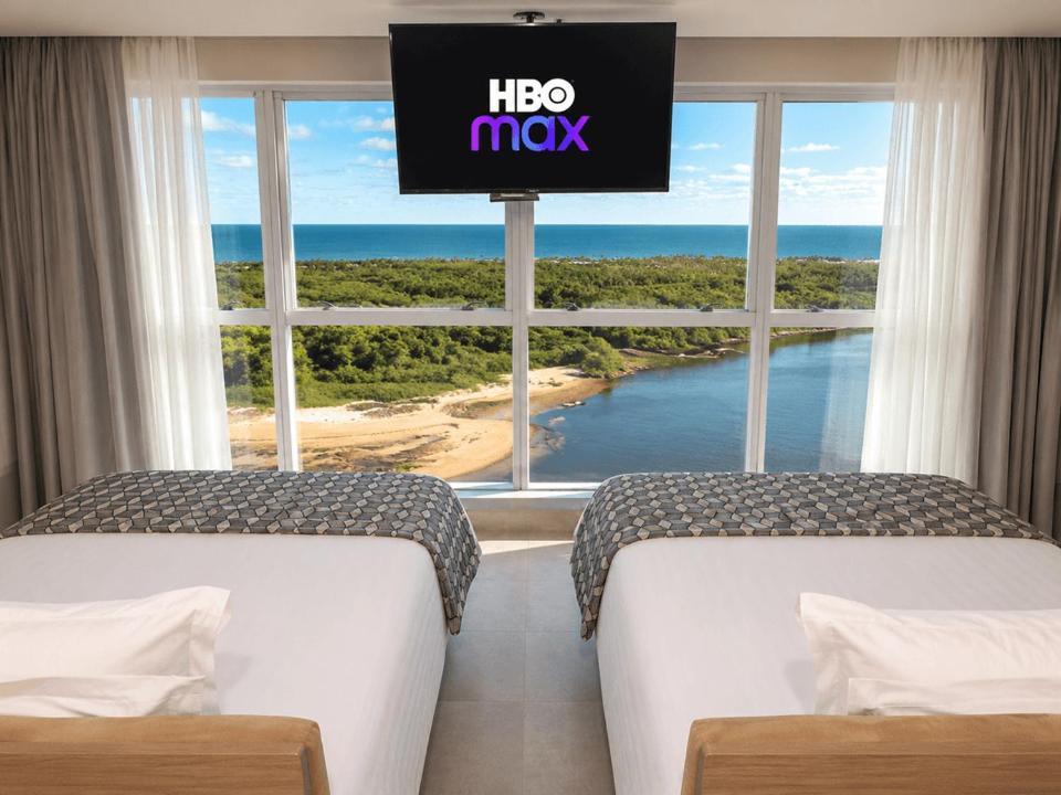 Quarto Triplo com Vista Mar
