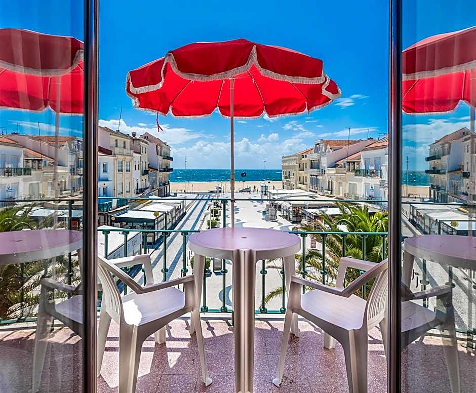 One-Bedroom Apartment Sea View