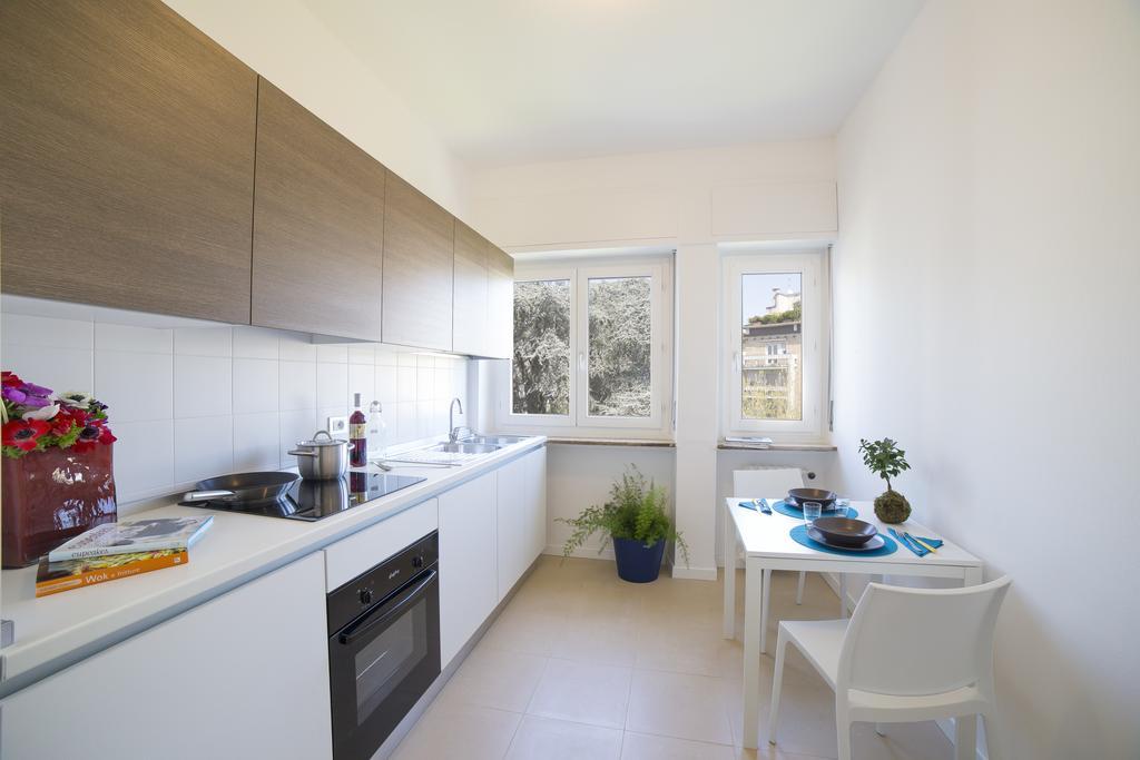 One-Bedroom Apartment,204243487:JPEG