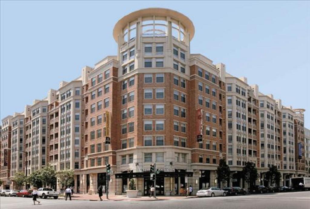 One-Bedroom Apartment,364280452:JPEG