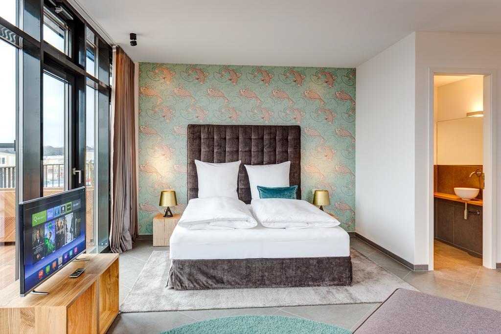 Penthouse Suite