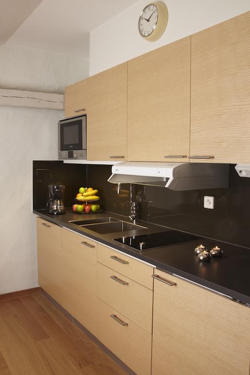 One-Bedroom Apartment - Storkyrkobrinken 4