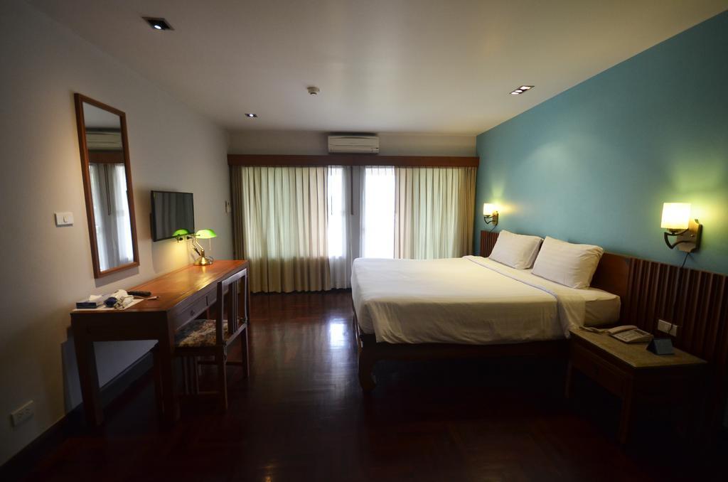 Executive Two-Bedroom Apartment,254412073:JPEG