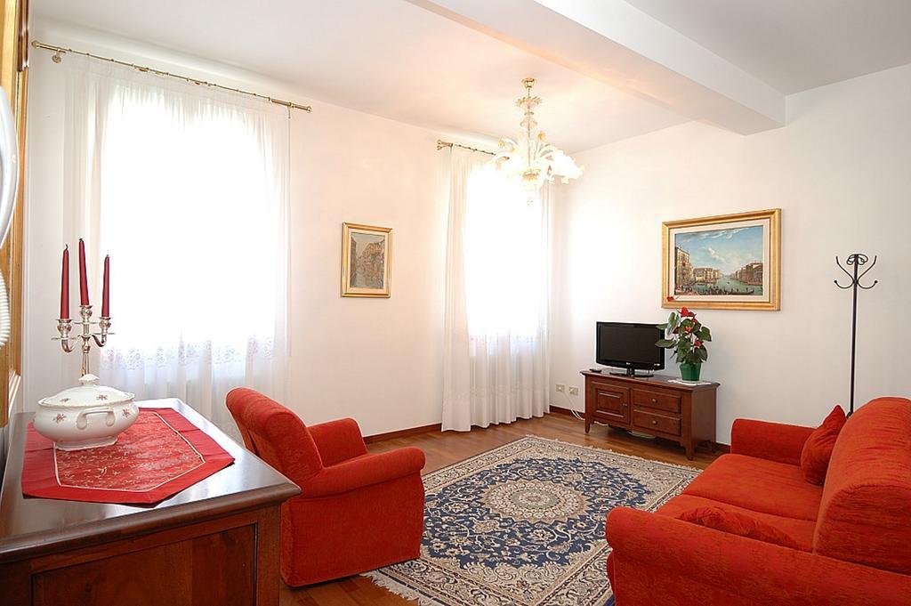 Suite mit 2 Schlafzimmern und Kanalblick