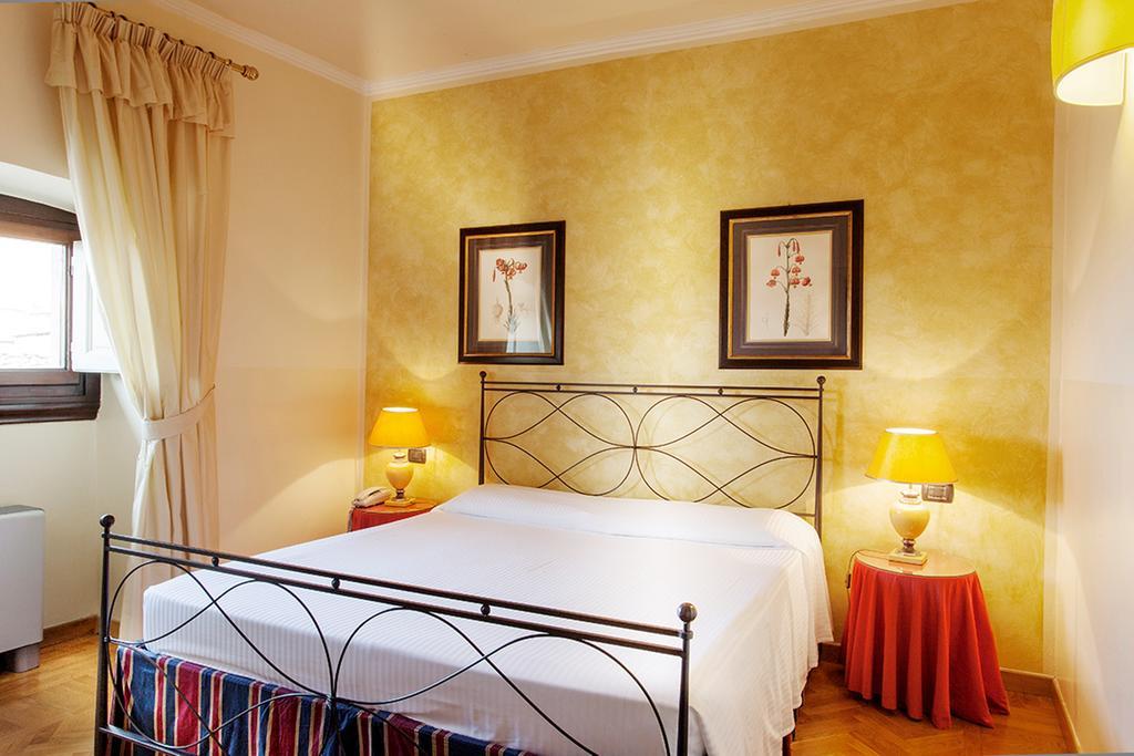 One-Bedroom Apartment with City View (2 Adults),267375789:JPEG