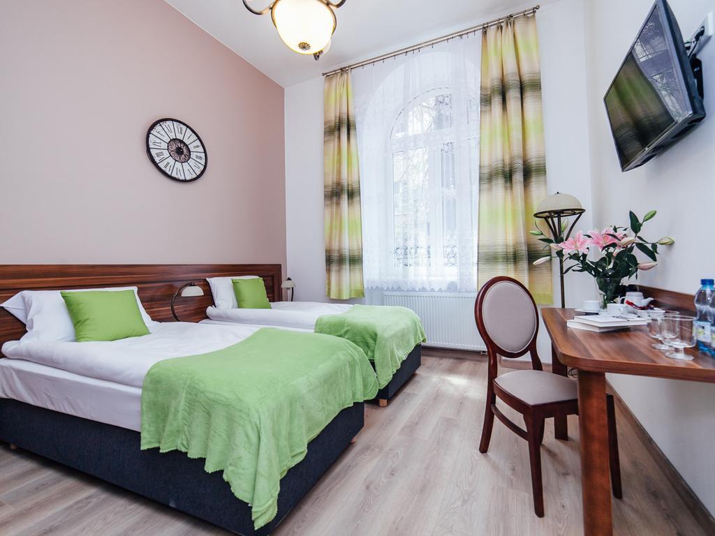 Standard Twin Room - Bonerowska 2