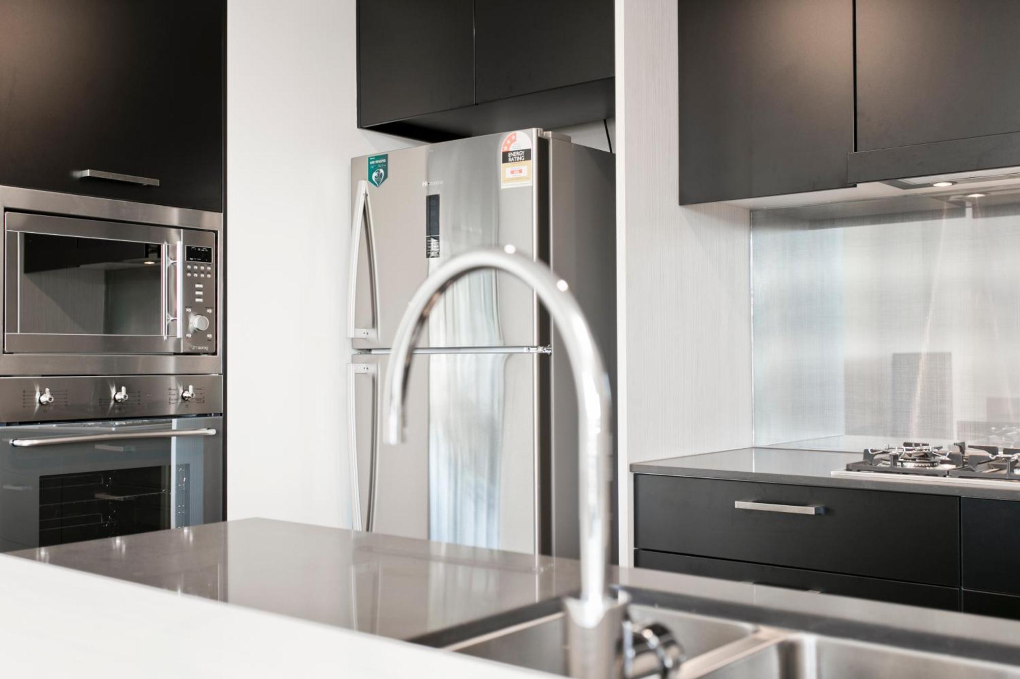 Three-Bedroom Apartment,319242197:JPEG