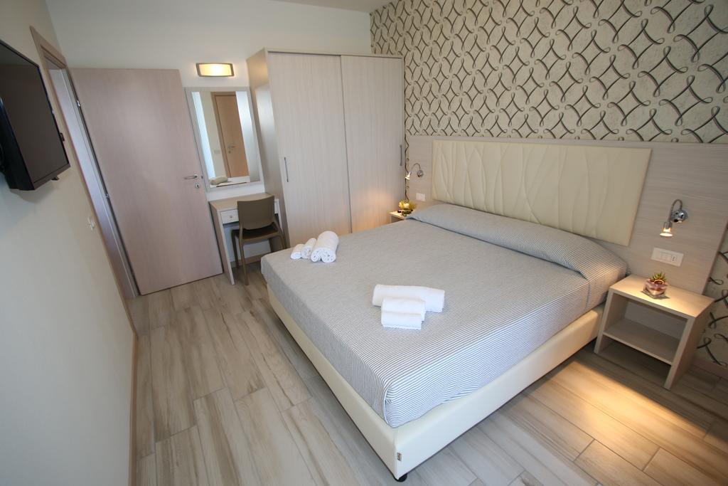One-Bedroom Apartment (2 Adults)