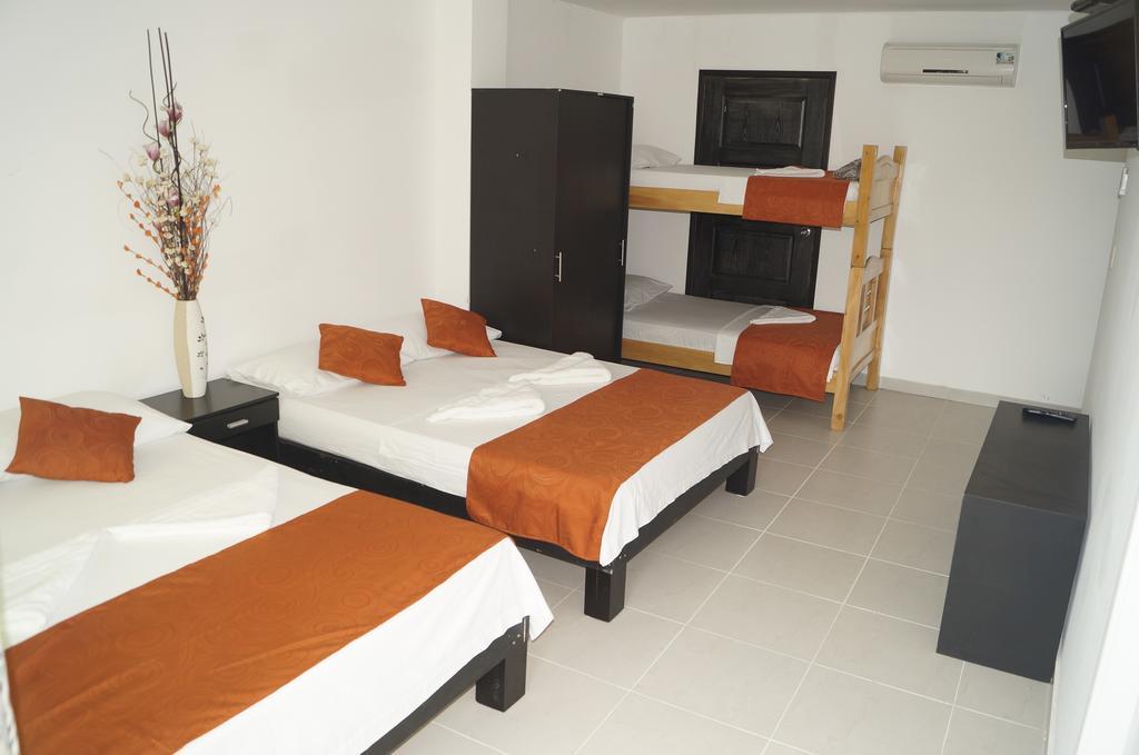 Apartamento de 2 dormitorios con balcón