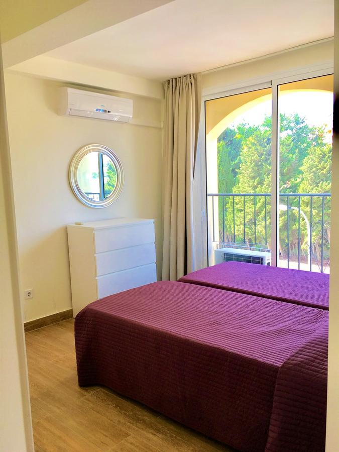 Two Bedroom Apartment Sea View