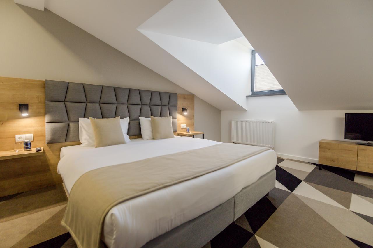 Chambre Double ou Lits Jumeaux Mansardée