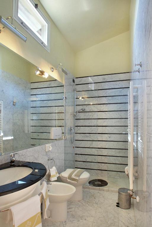 3-bedroom apartment with Dome Dome, Baptistery and Campanile view,63179659:JPEG