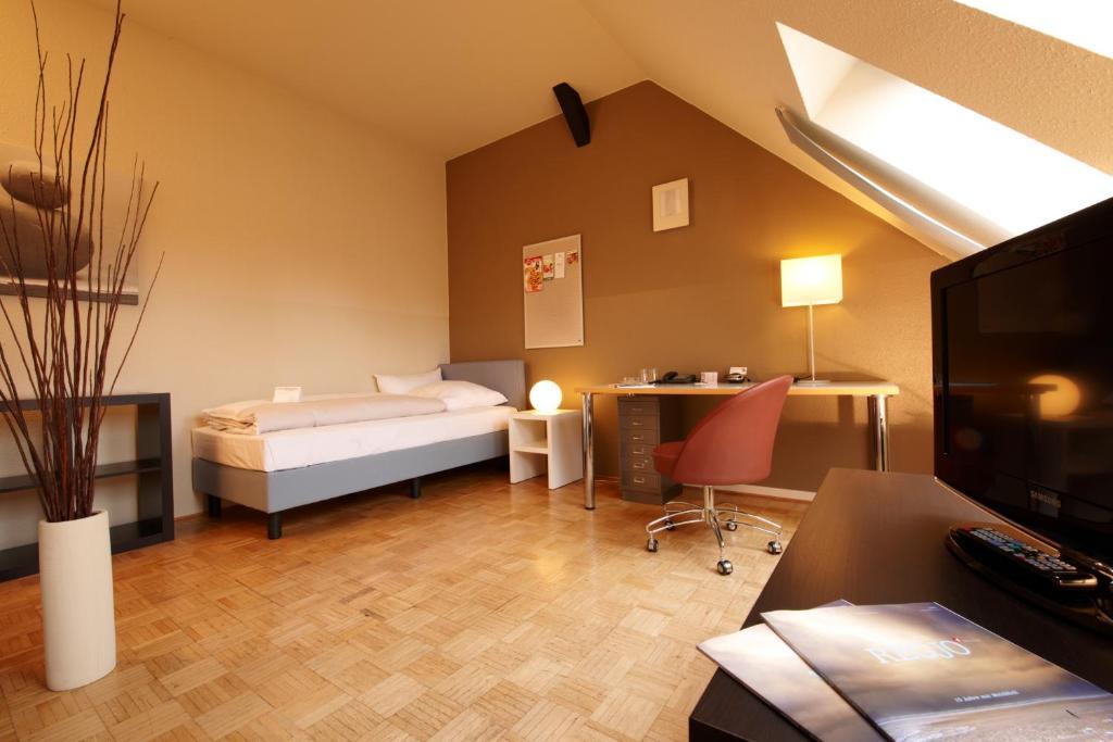 Studio Apartment Single Bed