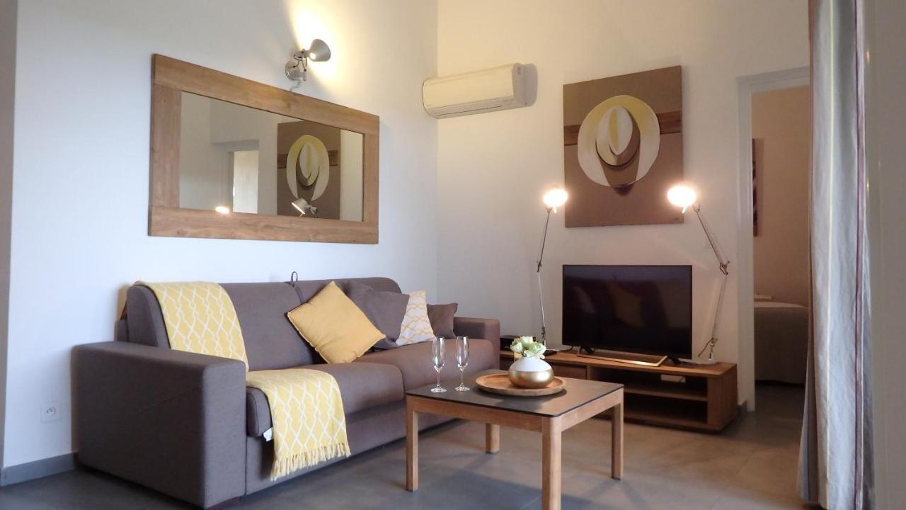 Superior Two-Bedroom Mini Villa,728049568:JPEG