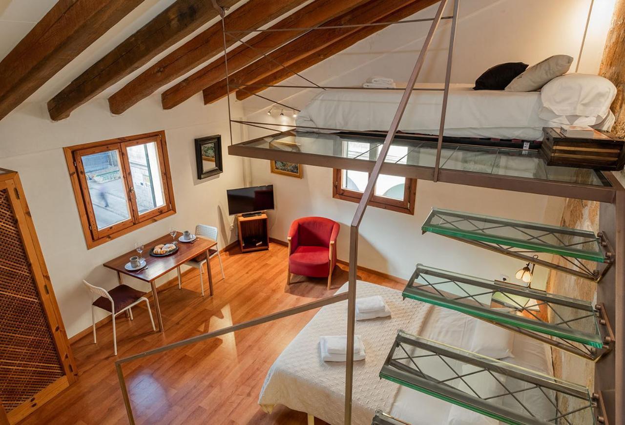 Standard Studio