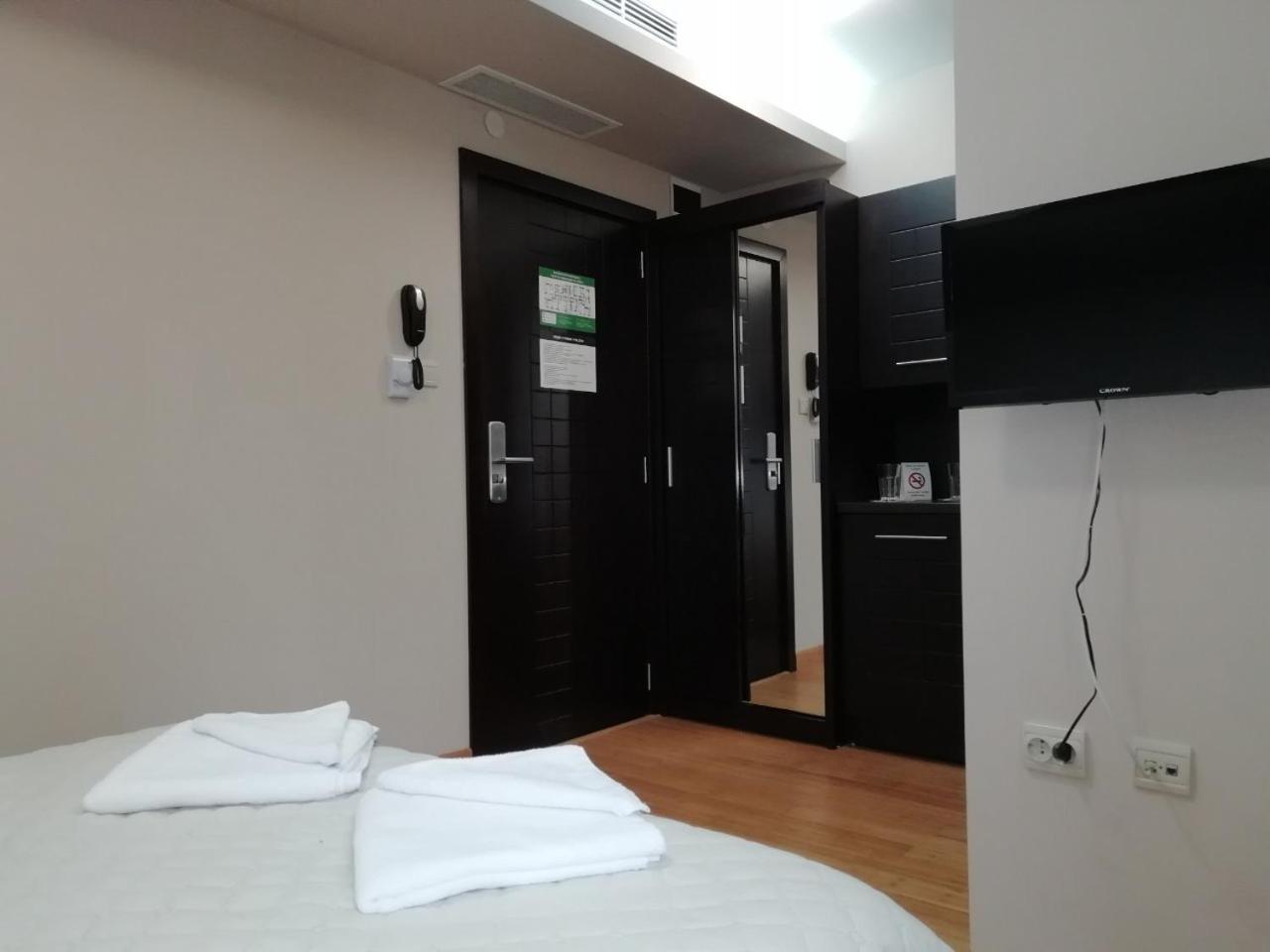 Budget Single Room