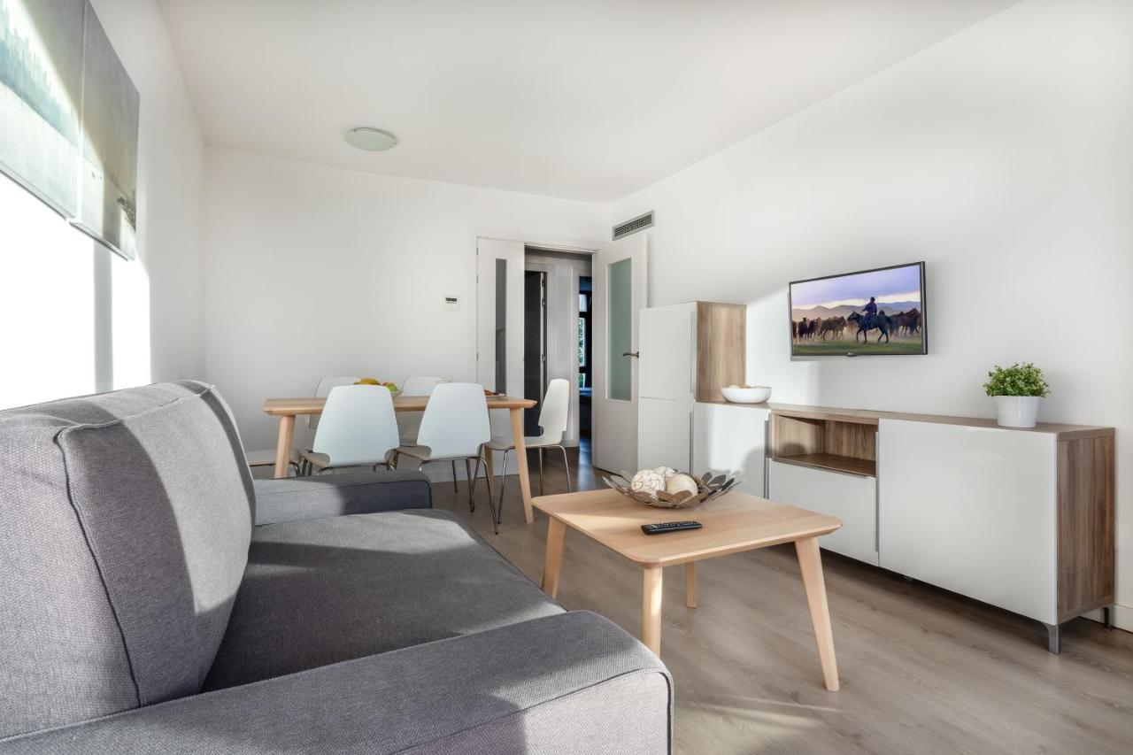 Deluxe Apartment,755069992:JPEG