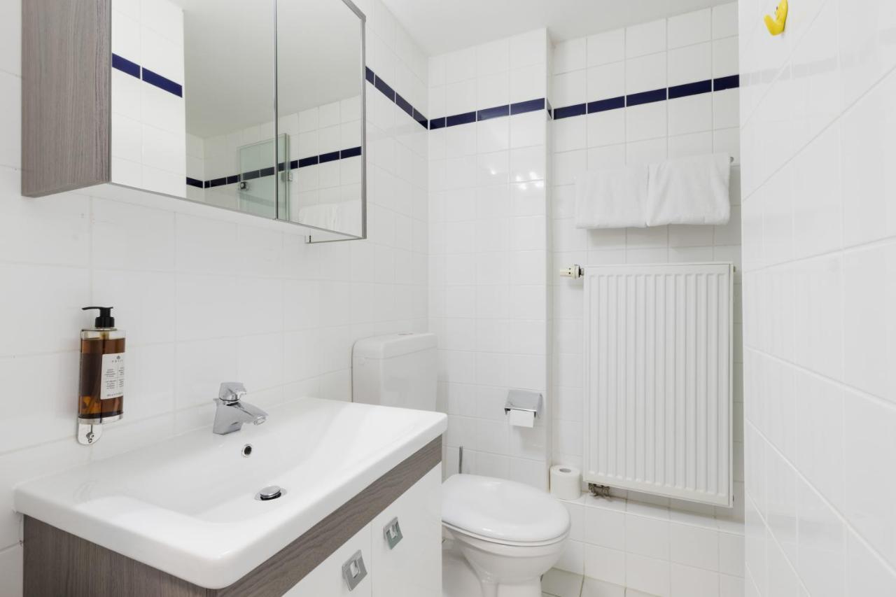 Double Room Balcony Kitchen