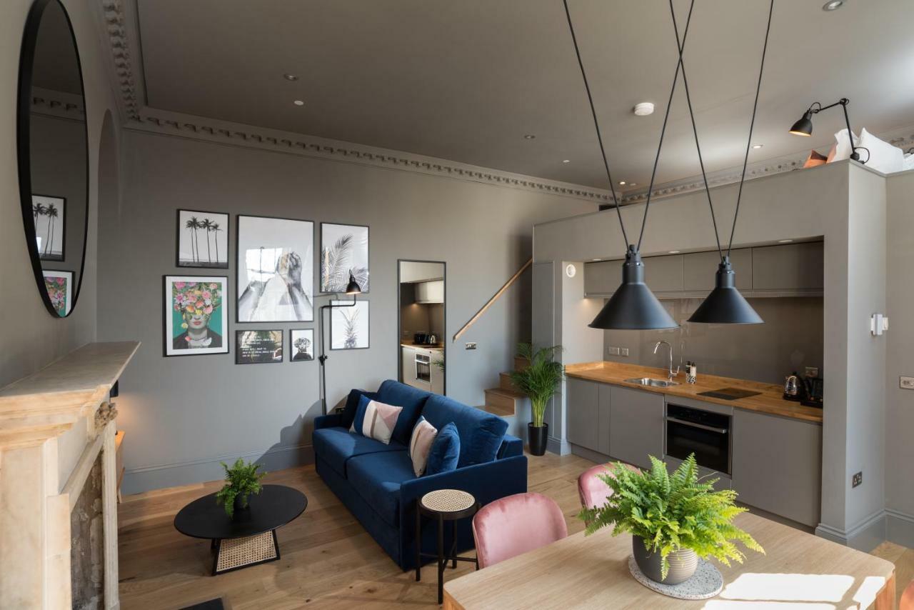 Deluxe Mezzanine Apartment