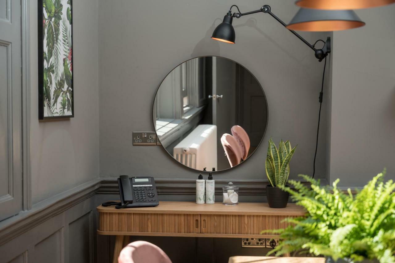 Deluxe Studio Apartment Upper Floor