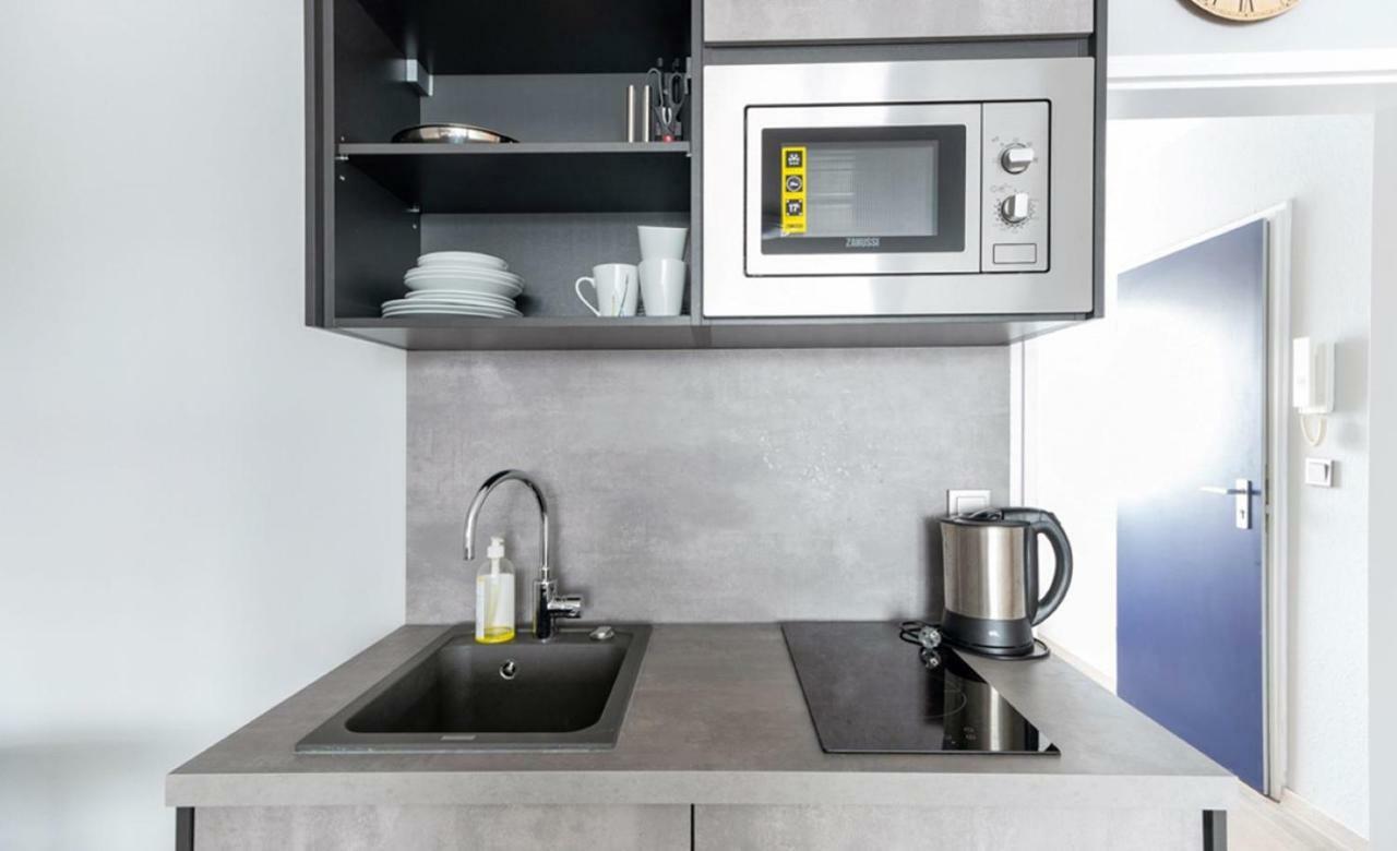 Apartment Three Beds Kitchen