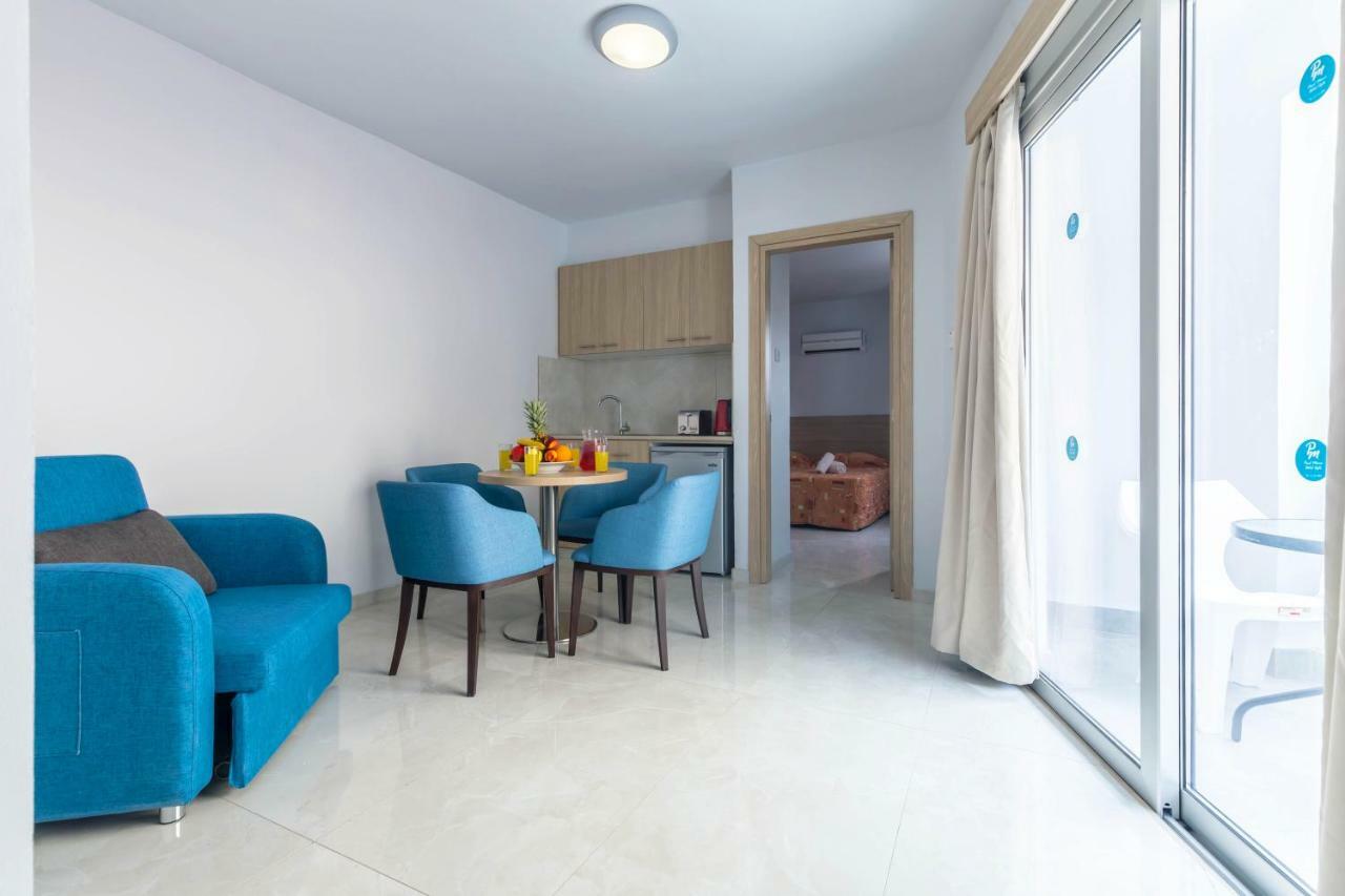 One-Bedroom Apartment,807014151:JPEG