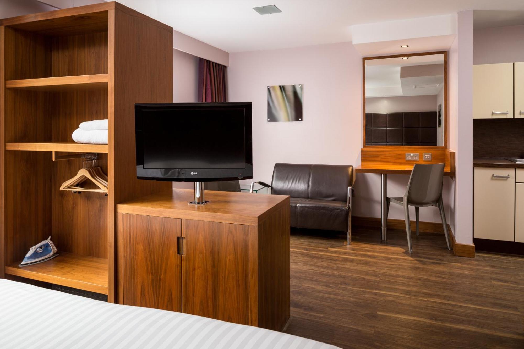 Smart Studio,821721632:JPEG