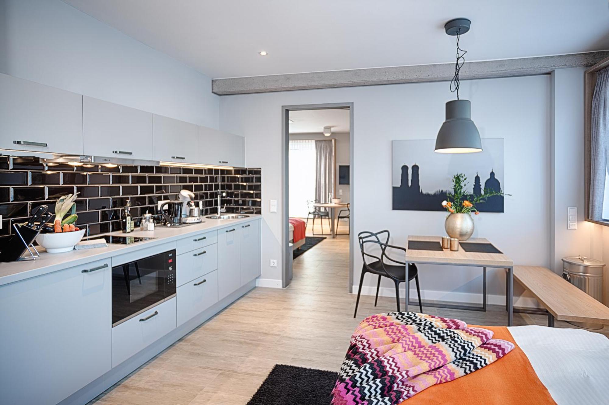 Two-Bedroom Apartment,824883707:JPEG