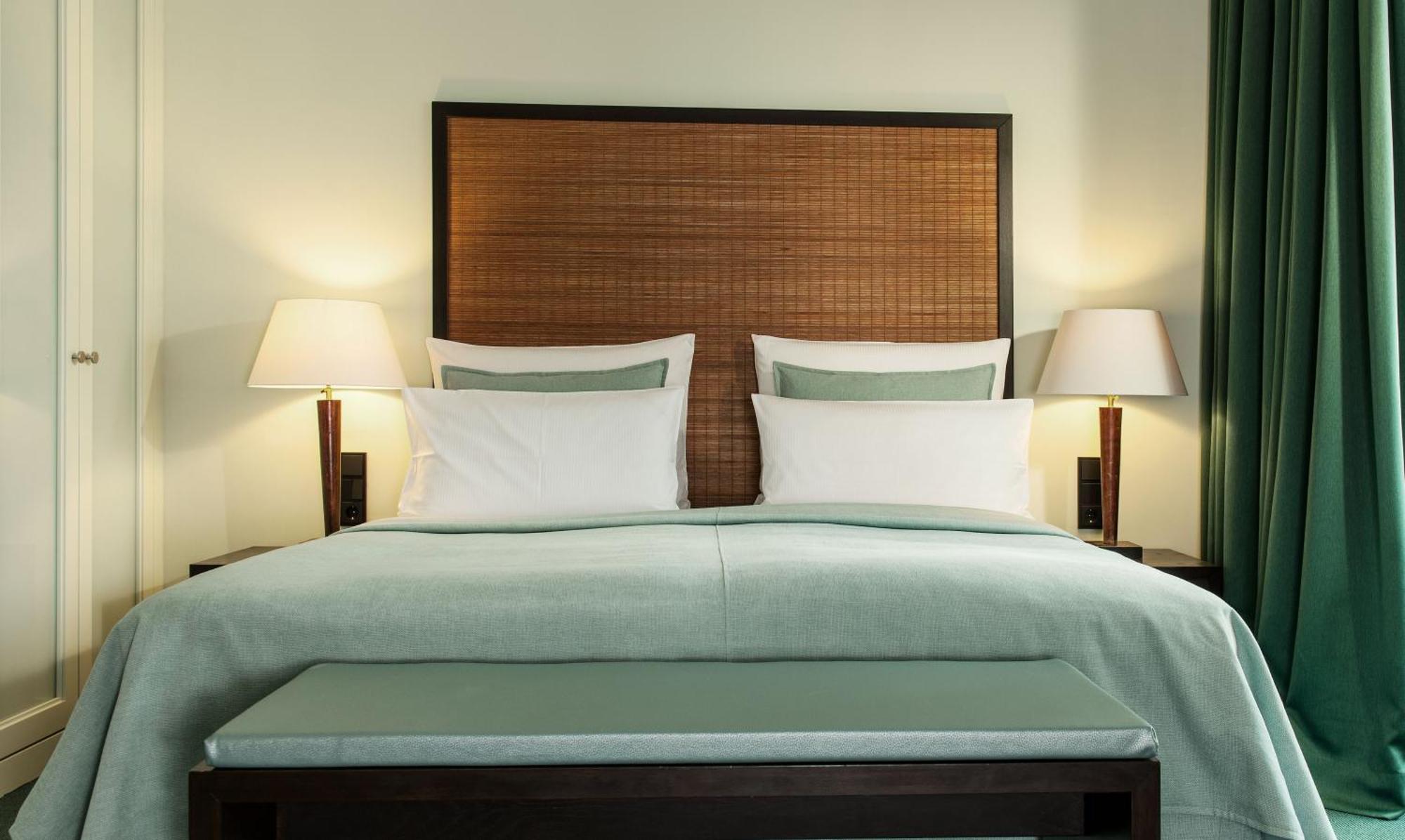 Executive Apartment,824995196:JPEG