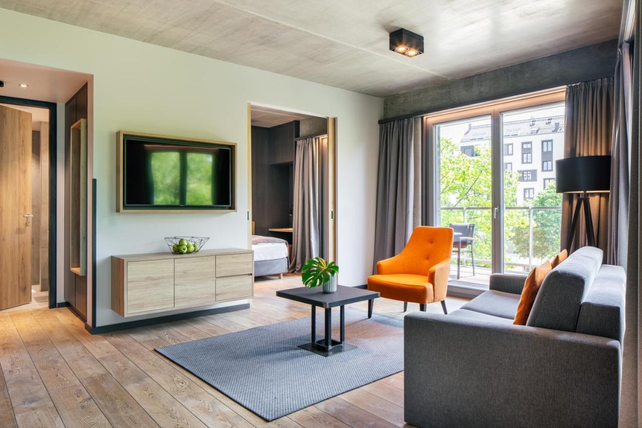 One Bedroom Apartment panoramic view