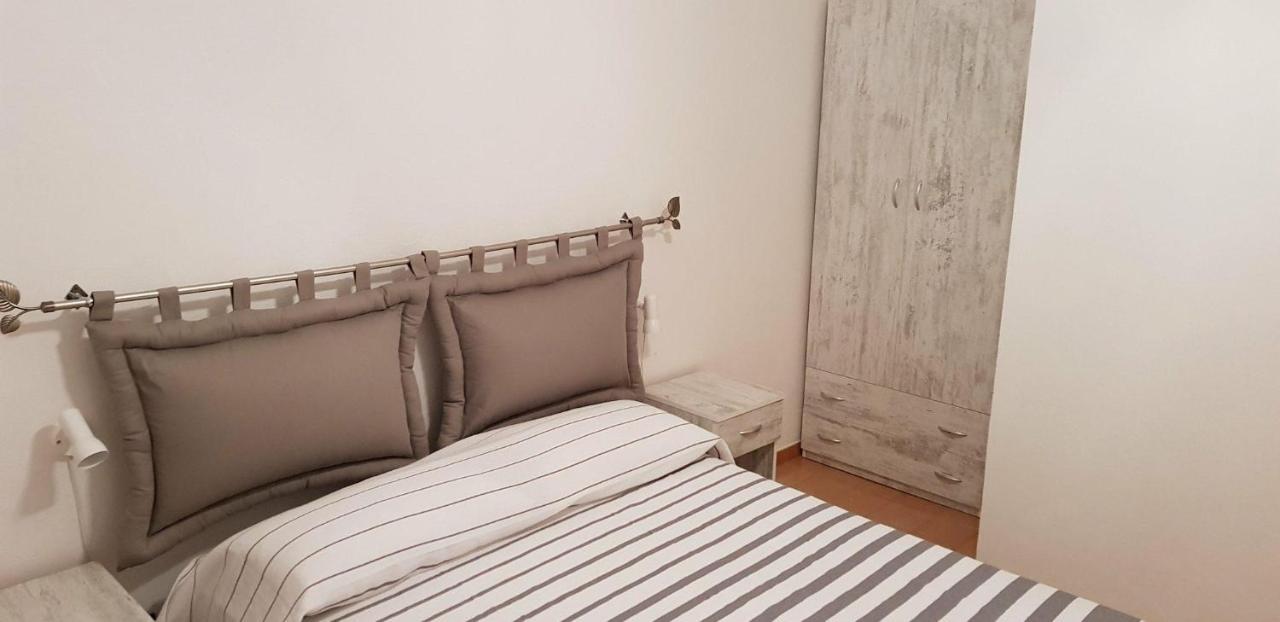 Two-Bedroom Apartment,934062334:JPEG