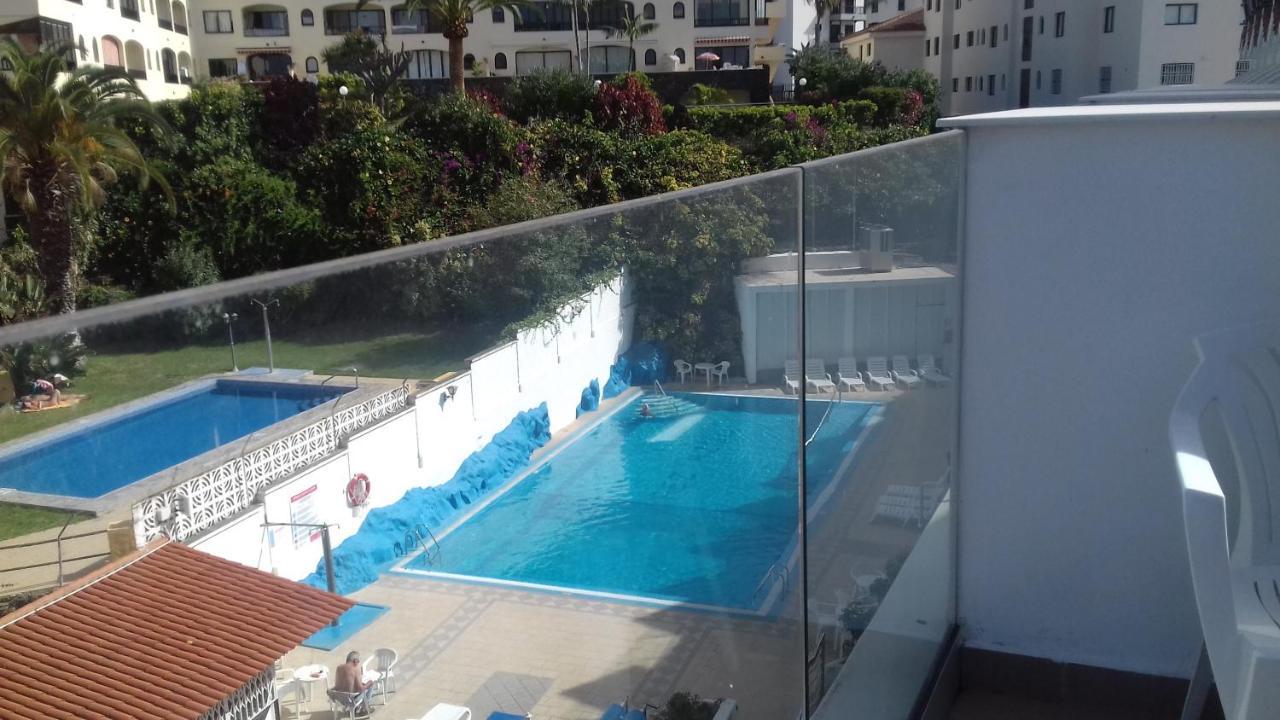 Studio with Pool View,1038679369:JPEG
