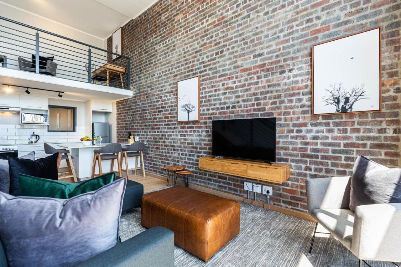 Superior Two Bedroom Apartment