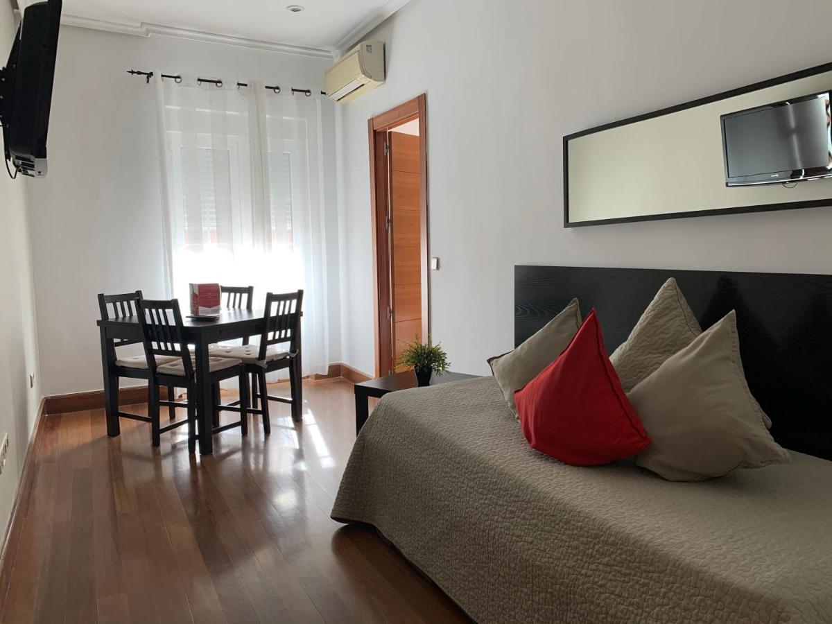 Apartamento de 1 dormitorio con balcón (4 adultos)