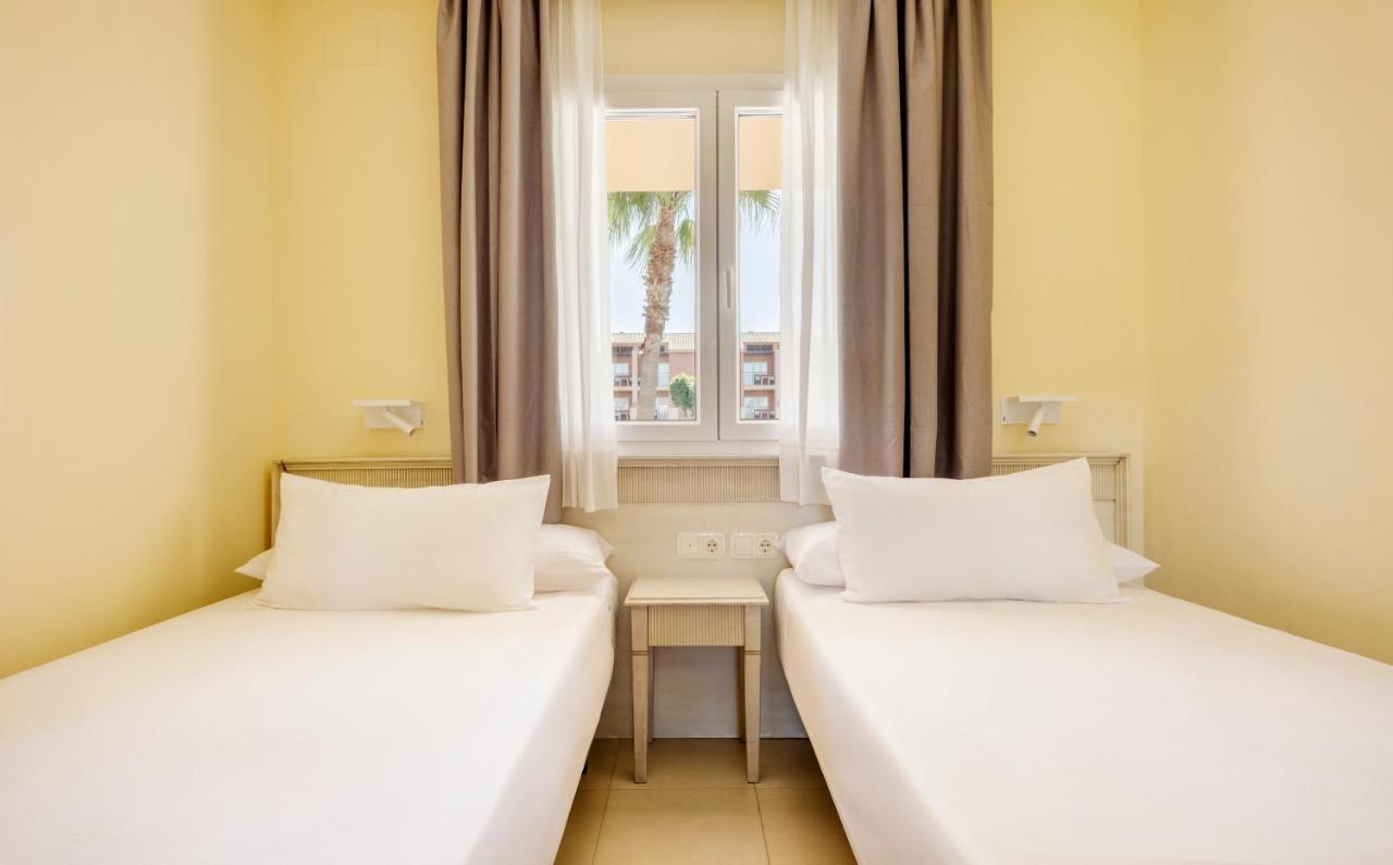Two-Bedroom Apartment (4 Adults)