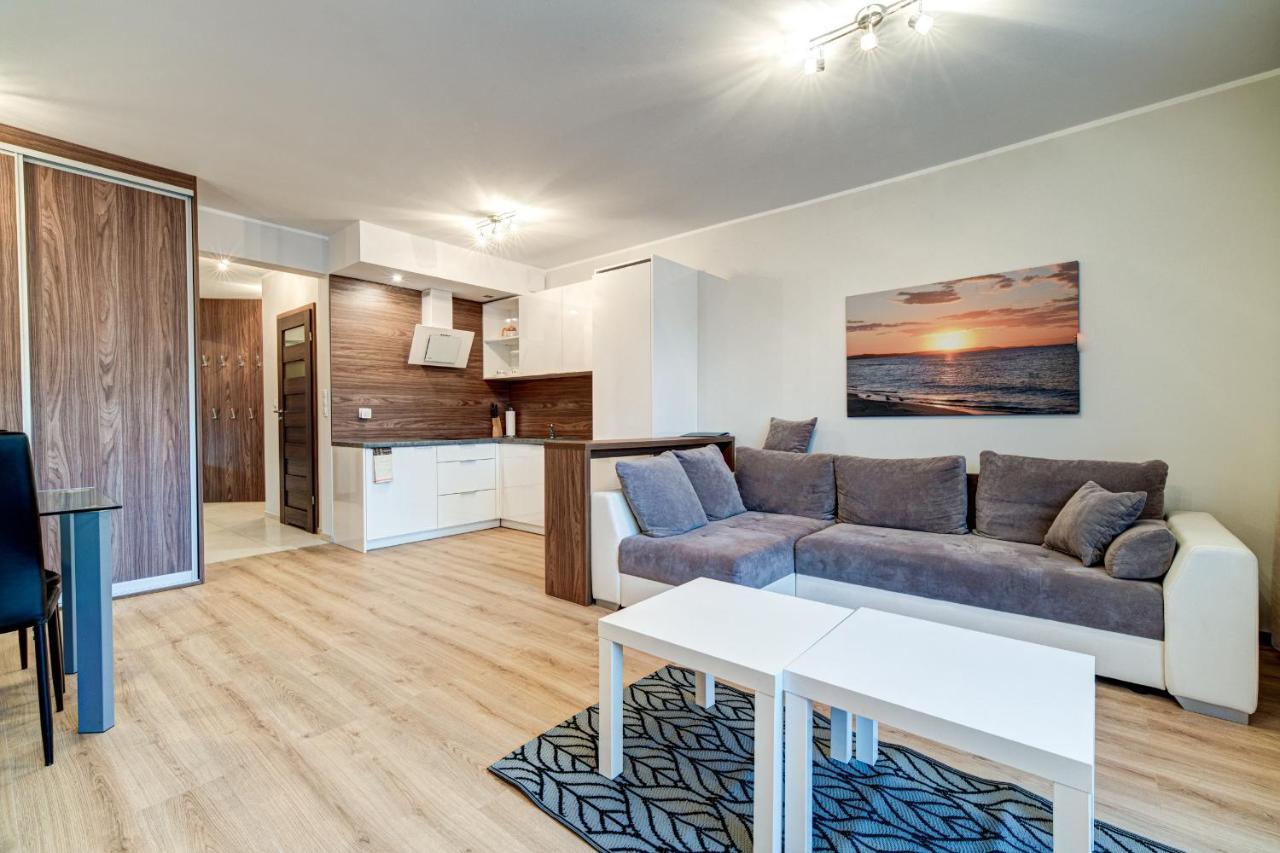 One-Bedroom Apartment,994200607:JPEG