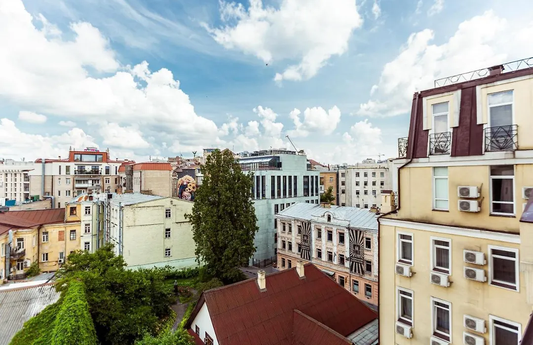 Senator Maidan-1